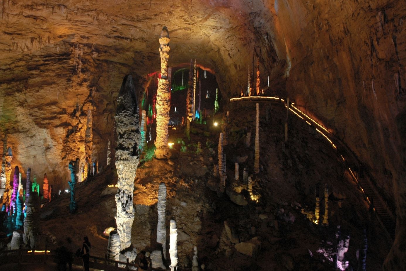 Yellow Dragon Cave